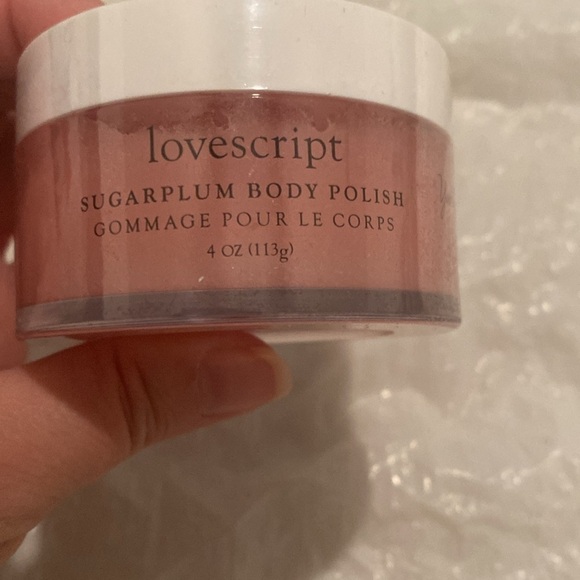 LOVE SCRIPT sugarplum body polish - Picture 5 of 5